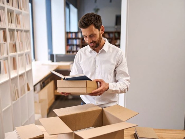 Book courier