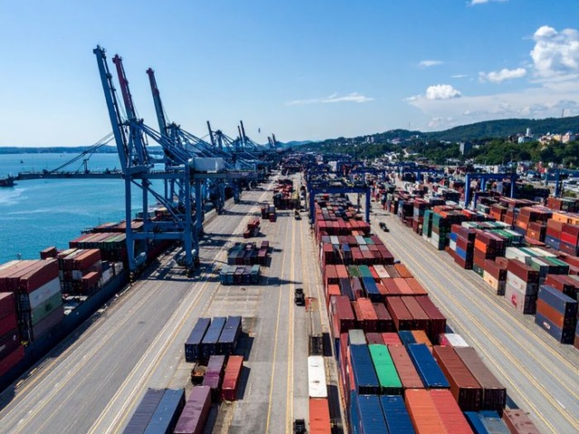 Food Importers & Exporters Courier